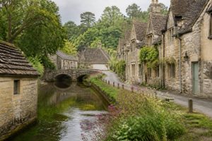 How to enjoy the cotswolds like a local with authentic food and hidden villages